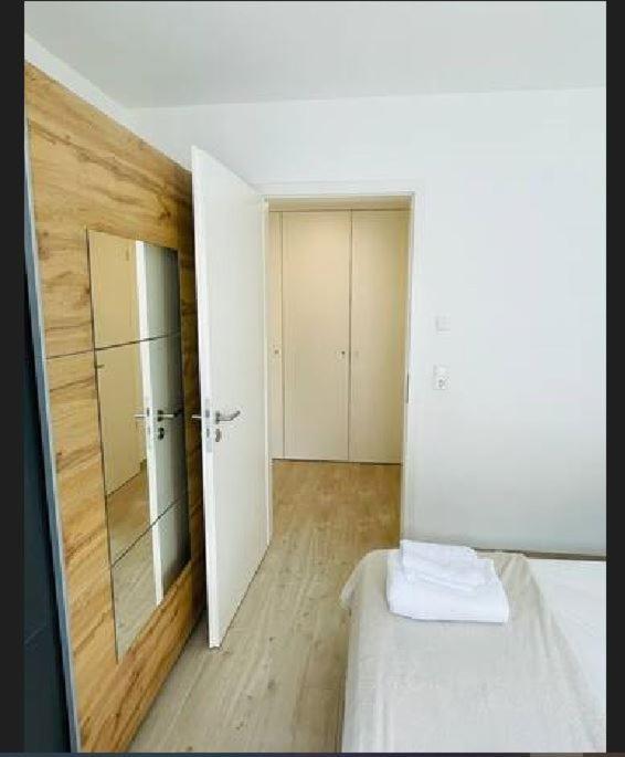 Apartment 1 Bedroom In Center With Terrace 31--2 Luxemburg