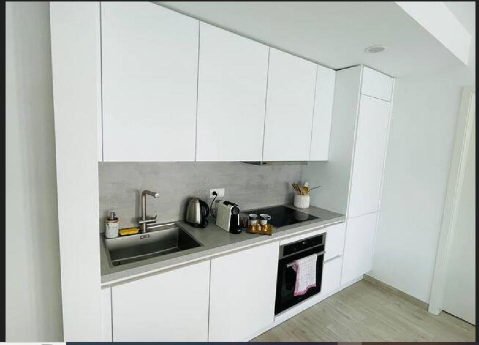 1 Bedroom In Center With Terrace 31--2 Apartment